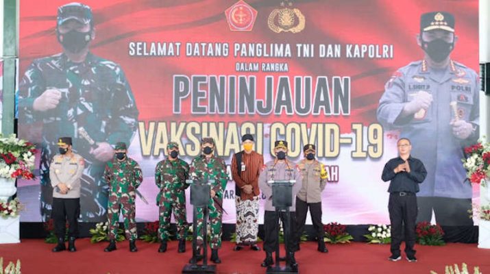 Kunjungan Kapolri dan Panglima TNI Ke Puskesmas Pandnaran Semarang-SLH